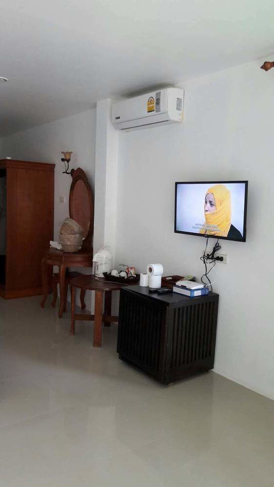 Baan Mai Beachfront 3* Phuket