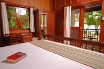 Hotel Baan Mai Beachfront 3*