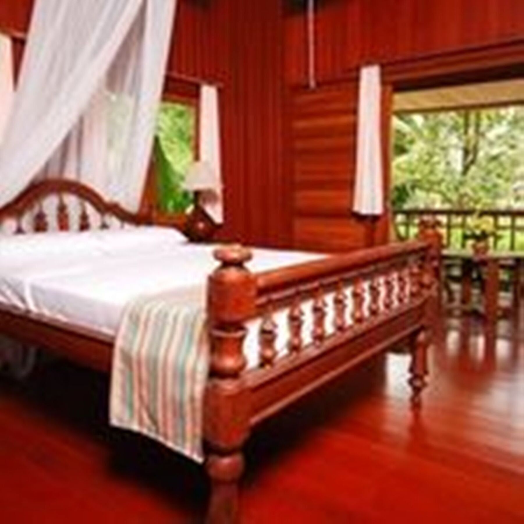 Hotel Baan Mai Beachfront